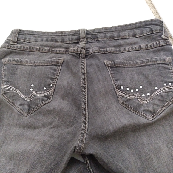 #330 Southpole Grey Faded Junior 5 Bootcut Low Rise Jeans - Picture 12 of 16